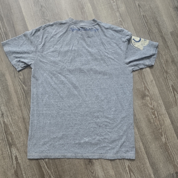 Team apparel Indianapolis  Colts tshirt size large - Picture 2 of 3